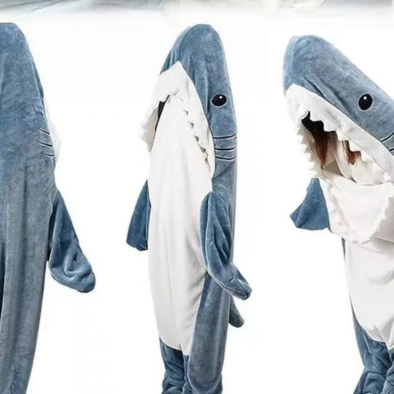 WEARABLE SHARK BLANKET