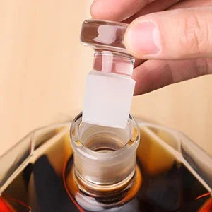DIAMOND DECANTER