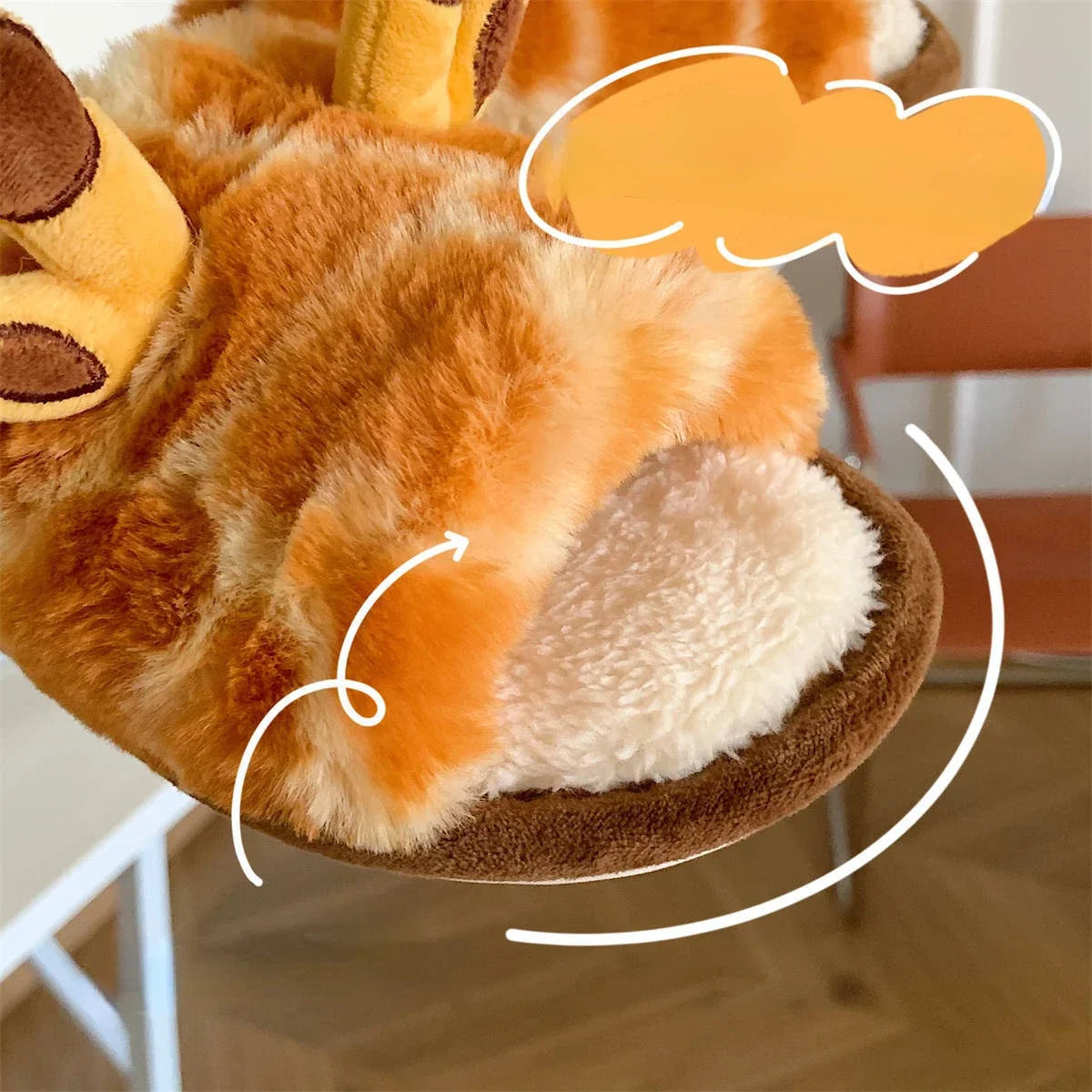 GIRAFFE SLIPPERS