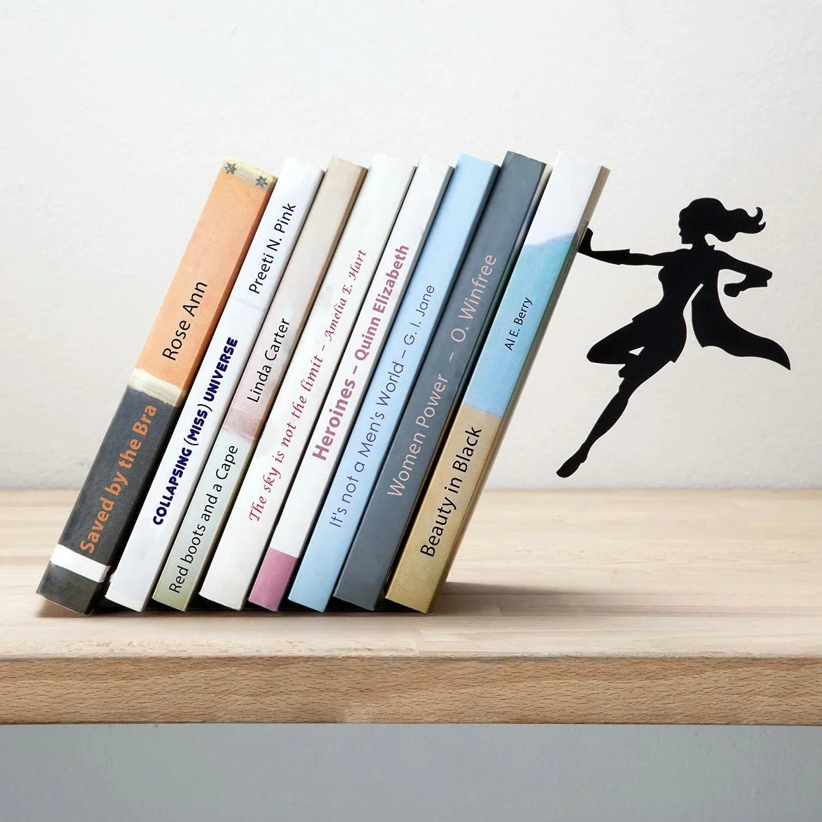 SUPERHERO BOOKEND